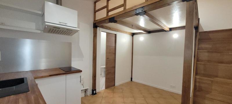 Studio - 14 m² - 1 pièce