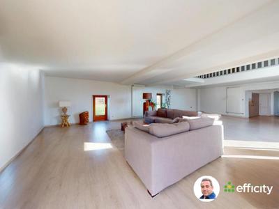 Longère - 320 m² - 7 pièces