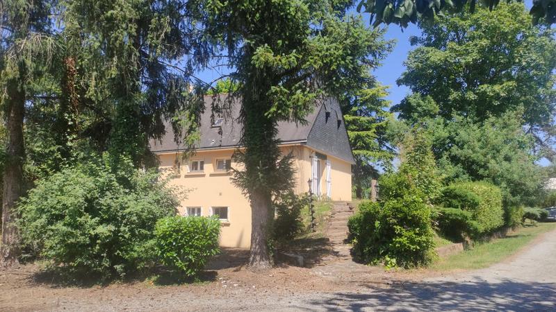 Maison traditionnelle - 113 m² - 6 pièces