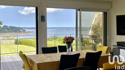 Maison - 121 m² - 5 pièces