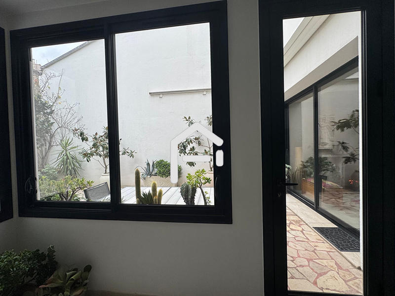 Hôtel particulier - 312 m² - 11 pièces