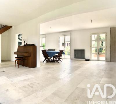 Maison - 113 m² - 6 pièces