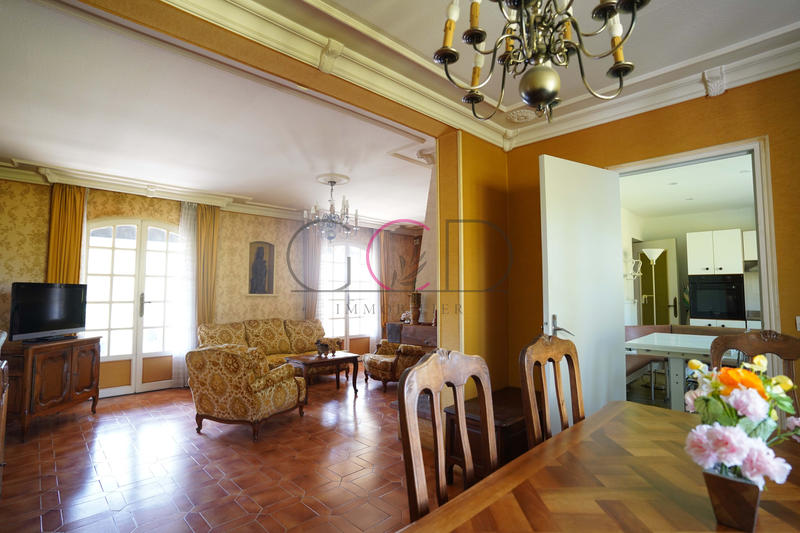 Maison - 175 m² - 7 pièces