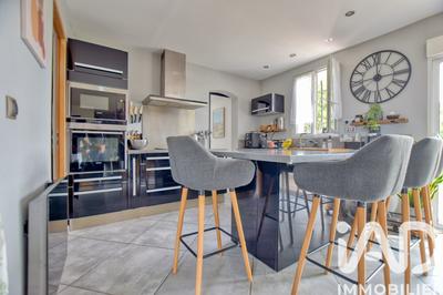 Maison - 115 m² - 4 pièces