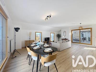 Appartement - 125 m² - 5 pièces