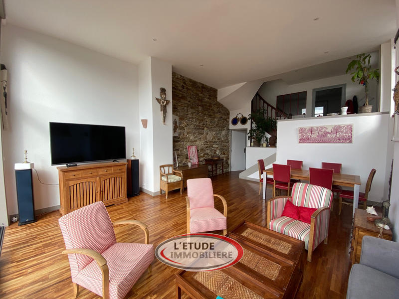 Maison - 123 m² - 6 pièces