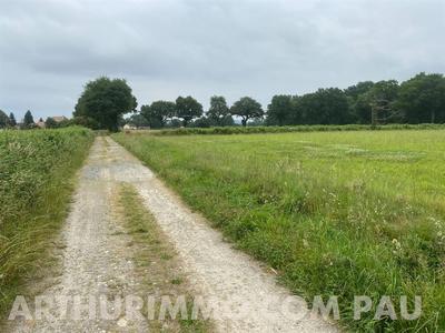 Terrain constructible - 7 890 m²