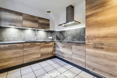 Maison - 122 m² - 6 pièces