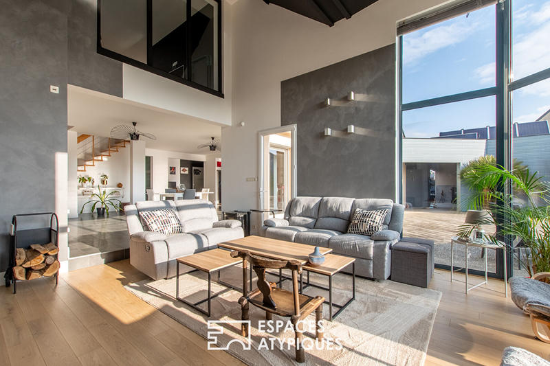 Maison - 222 m² - 6 pièces