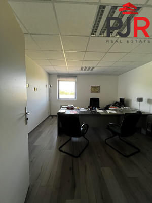 Local d'activités - 350 m²