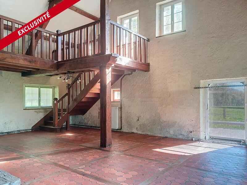 Maison - 295 m² - 8 pièces