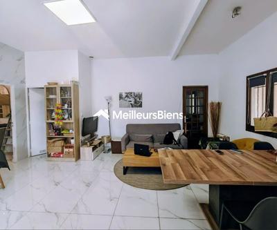 Appartement - 85 m² - 4 pièces