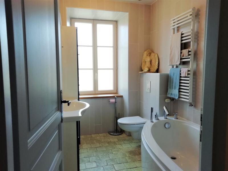 Maison - 218 m² - 8 pièces