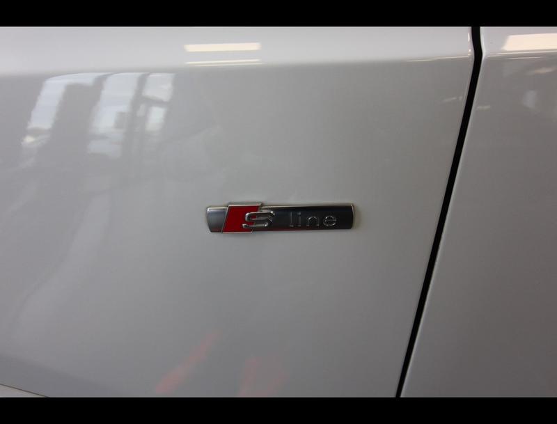 Audi Q3 2.0 Td184 AmbiLux s-tronic Qua