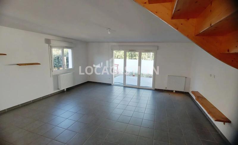 Maison - 104 m² - 5 pièces