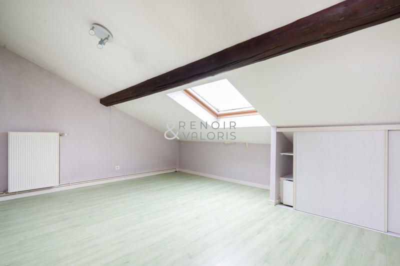 Maison - 161 m² - 8 pièces