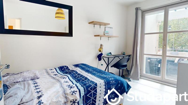 Chambre - 10 m² - 1 pièce