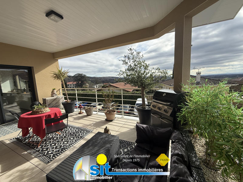 Appartement - 89 m² - 4 pièces