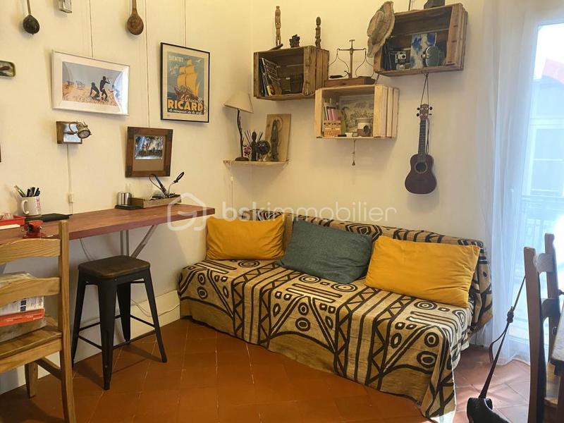 Appartement - 108 m² - 6 pièces