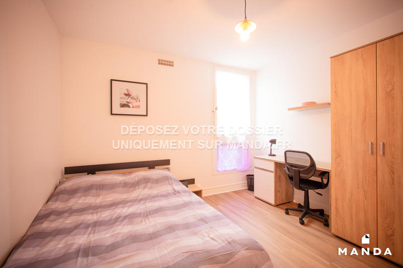 Chambre - 10 m² - 4 pièces