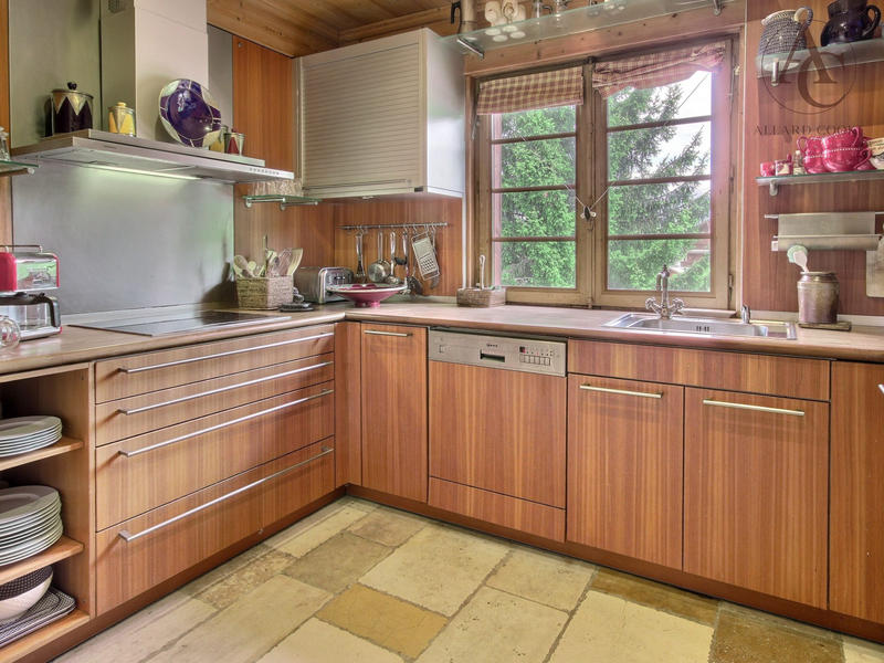 Appartement - 120 m² - 6 pièces