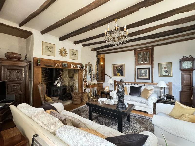 Maison en pierre - 147 m² - 5 pièces