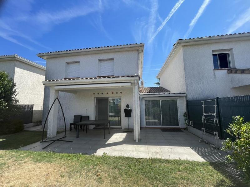 Villa - 105 m² - 5 pièces