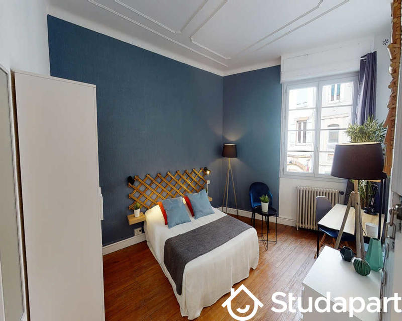 Chambre - 50 m² - 1 pièce