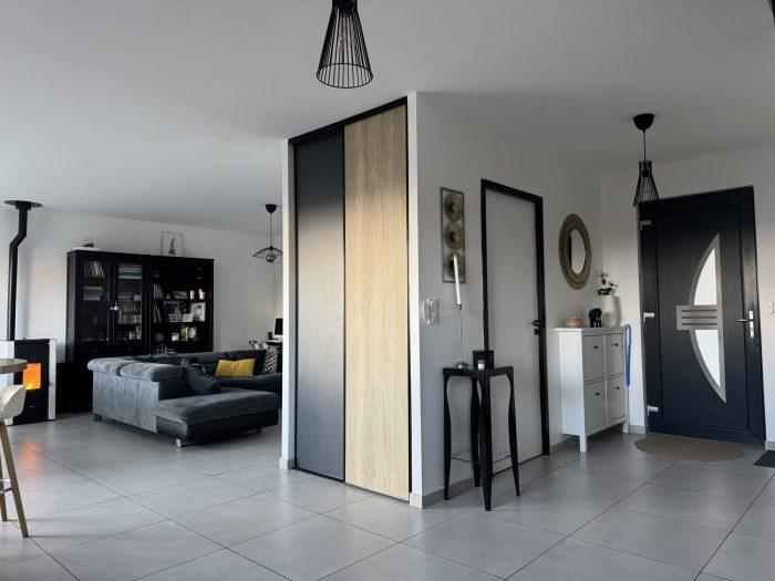 Maison - 105 m² - 5 pièces