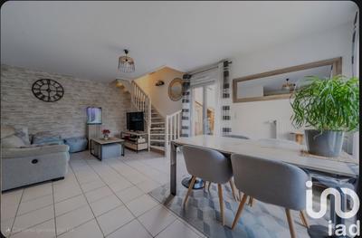 Maison - 65 m² - 3 pièces