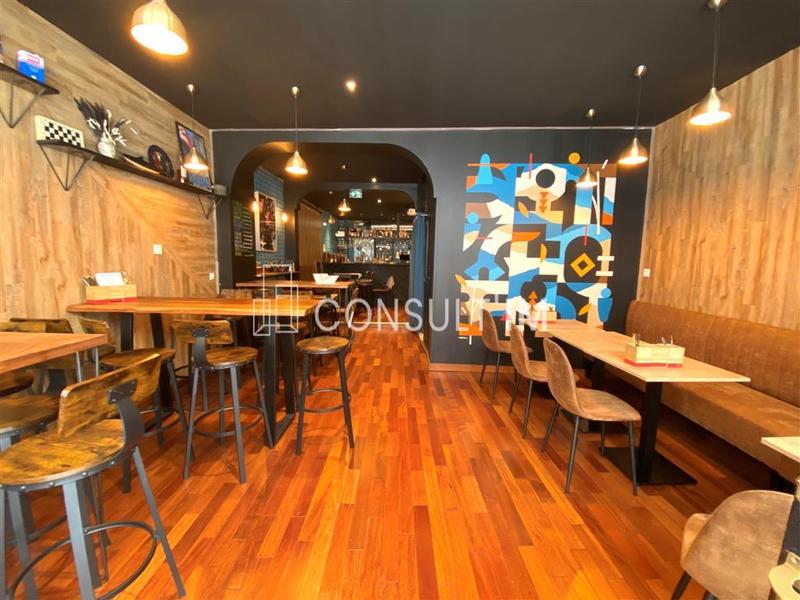 Local commercial - 84 m²
