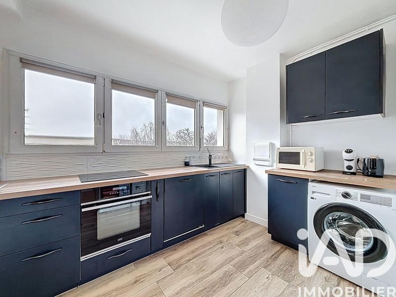 Appartement - 99 m² - 5 pièces