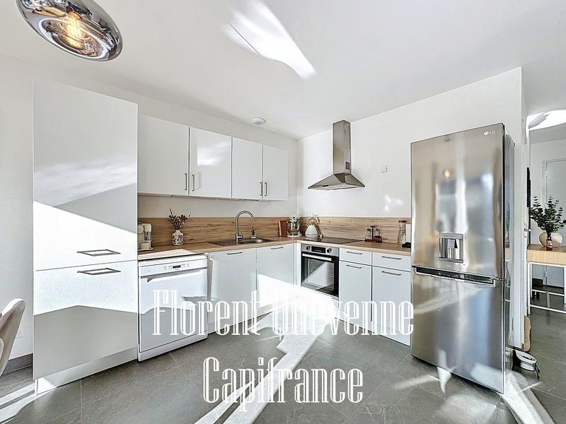 Maison - 83 m² - 4 pièces