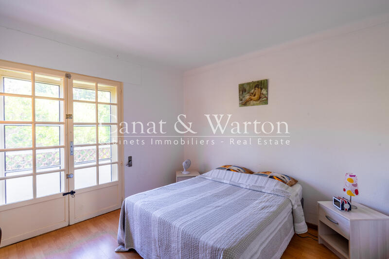 Villa - 181 m² - 7 pièces