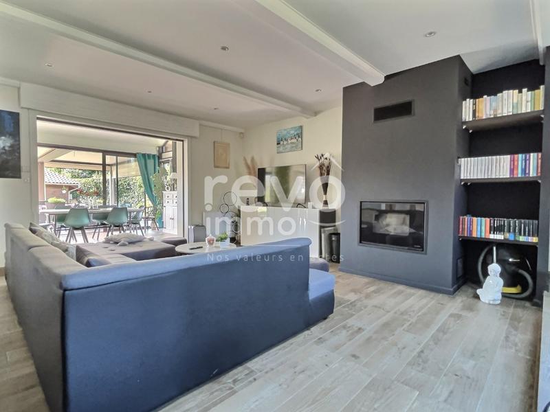 Maison - 190 m² - 6 pièces