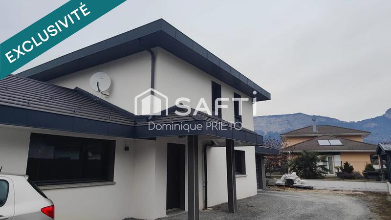 Maison - 165 m² - 6 pièces