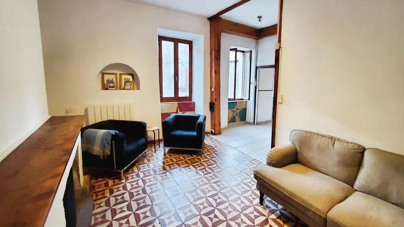 Appartement - 84 m² - 5 pièces