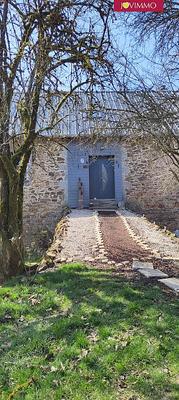 Maison - 234 m² - 8 pièces