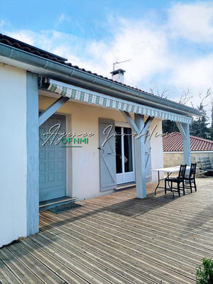 Maison - 95 m² - 4 pièces