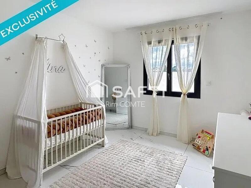 Maison - 130 m² - 4 pièces