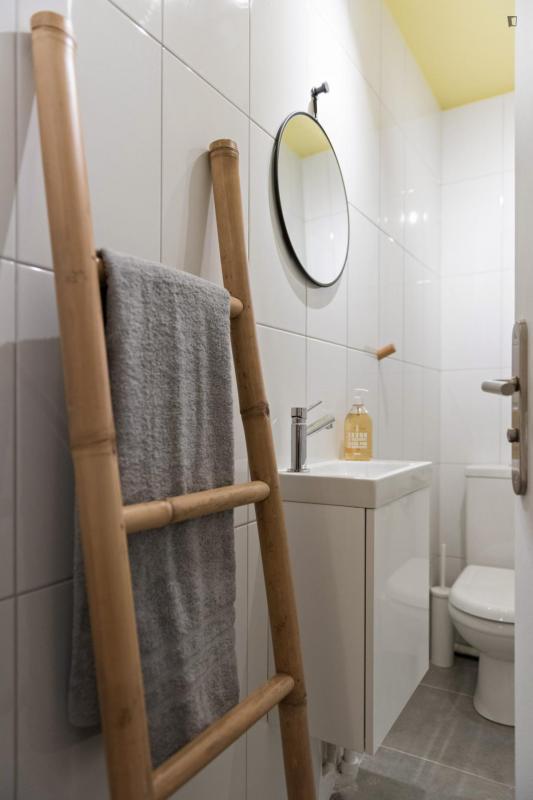 Chambre - 16 m² - 7 pièces