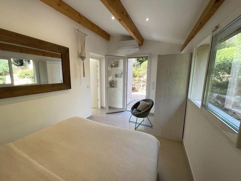 Villa - 107 m² - 4 pièces