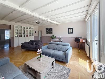 Maison de village - 294 m² - 10 pièces