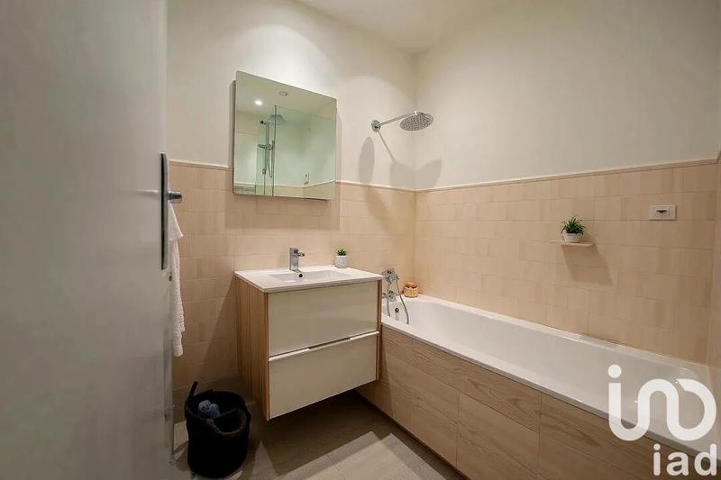 Appartement - 70 m² - 4 pièces