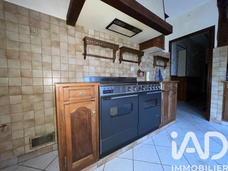 Maison - 223 m² - 1 pièce