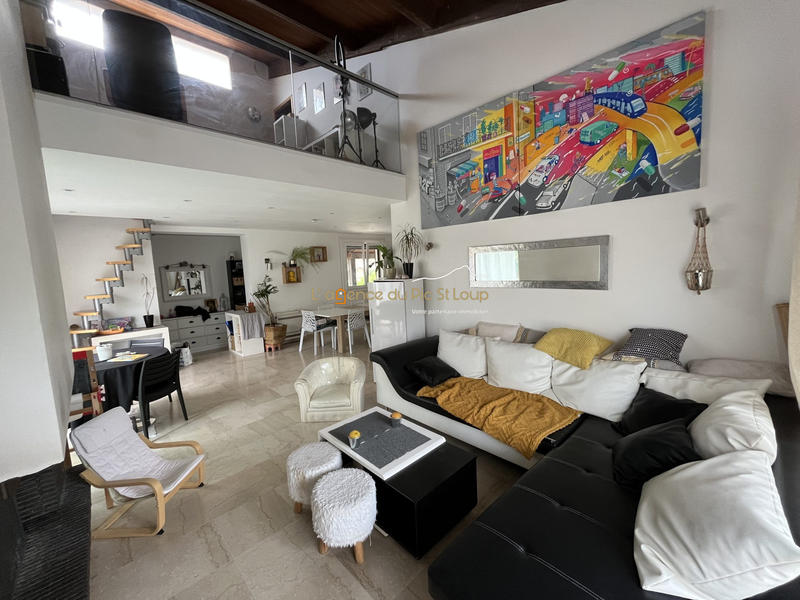 Villa - 145 m² - 6 pièces