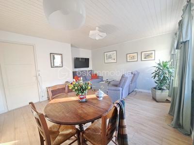 Maison de ville - 76 m² - 4 pièces