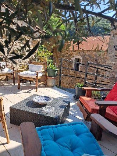 Maison - 211 m² - 6 pièces