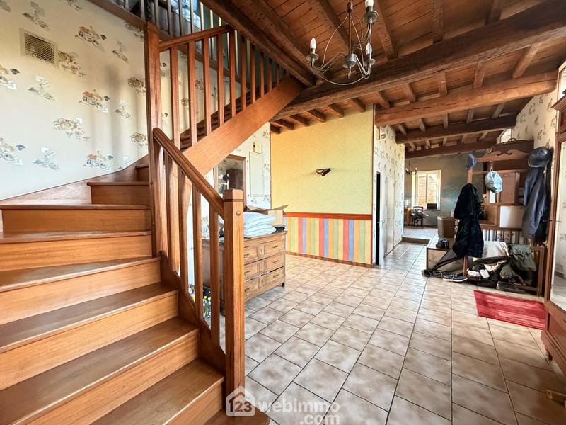 Maison - 226 m² - 7 pièces