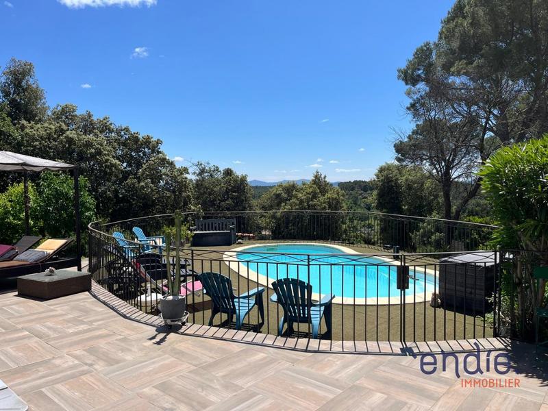 Maison - 146 m² - 6 pièces